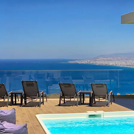 Balcony, Cozy With Amazing View Villa *